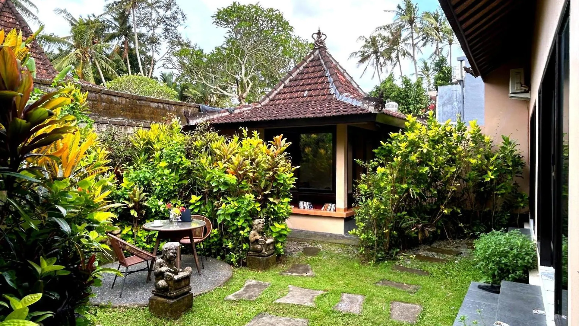 Ambary Ubud - Villas With Workspaces, Ideal For Groups 0*,